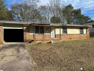 16 Heritage Court, Spartanburg, SC 29307