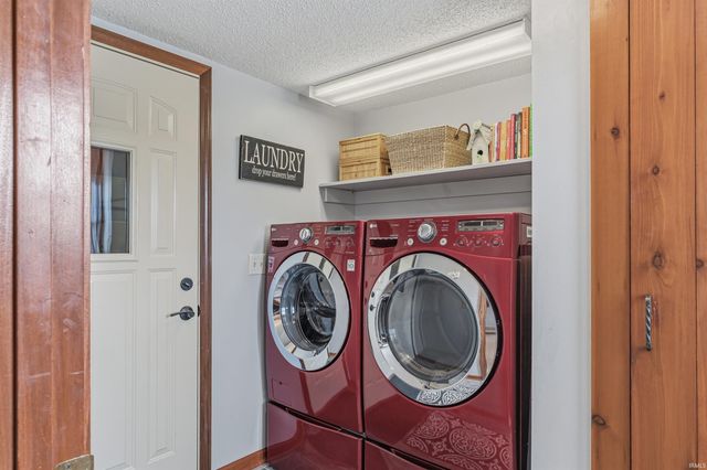 2511 Bluewater Trail, Fort Wayne, IN 46804