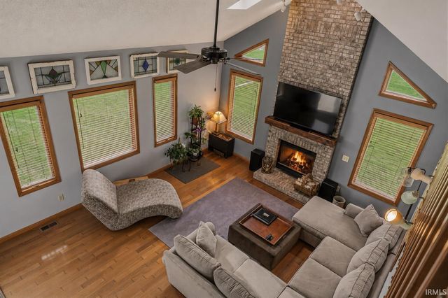 2511 Bluewater Trail, Fort Wayne, IN 46804