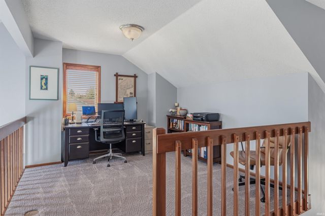 2511 Bluewater Trail, Fort Wayne, IN 46804