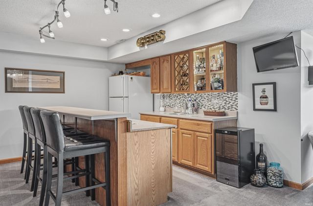 2511 Bluewater Trail, Fort Wayne, IN 46804