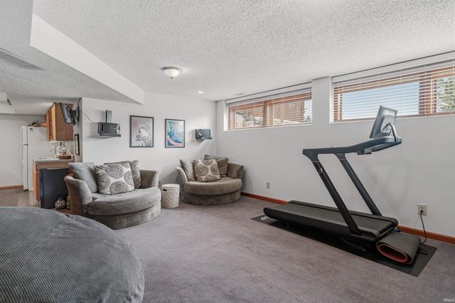 2511 Bluewater Trail, Fort Wayne, IN 46804