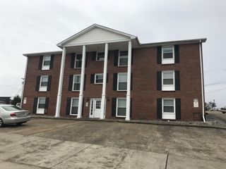 526 Main St Apt 9, Clarksville, TN 37040