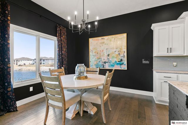 10040 Shore Front Drive, Lincoln, NE 68527