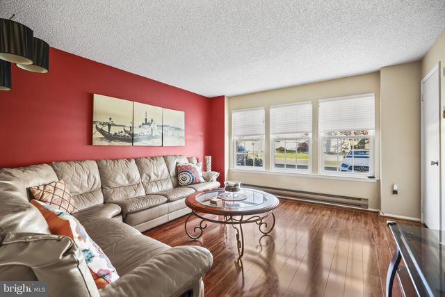 631-B MADISON DR, Monroe Township, NJ 08831