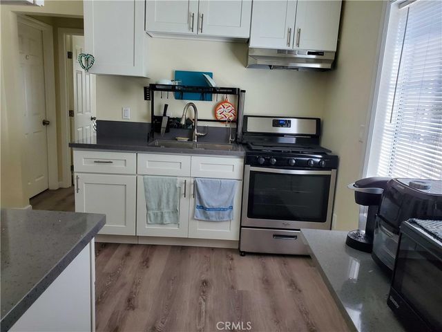 229 W 28th Street, Los Angeles, CA 90007