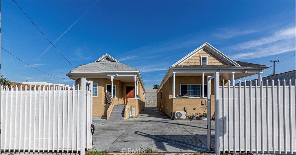 229 W 28th Street, Los Angeles, CA 90007