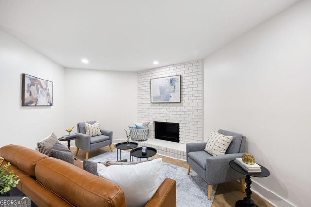 2952 Chipmunk Trail SE, Marietta, GA 30067