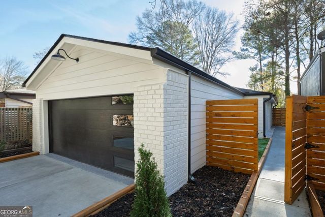 2952 Chipmunk Trail SE, Marietta, GA 30067