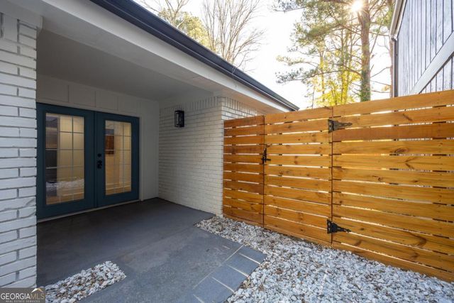 2952 Chipmunk Trail SE, Marietta, GA 30067