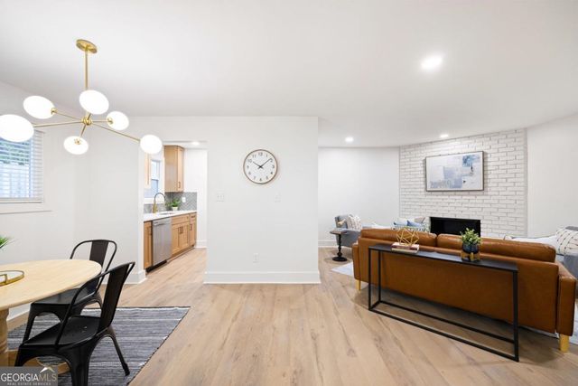 2952 Chipmunk Trail SE, Marietta, GA 30067