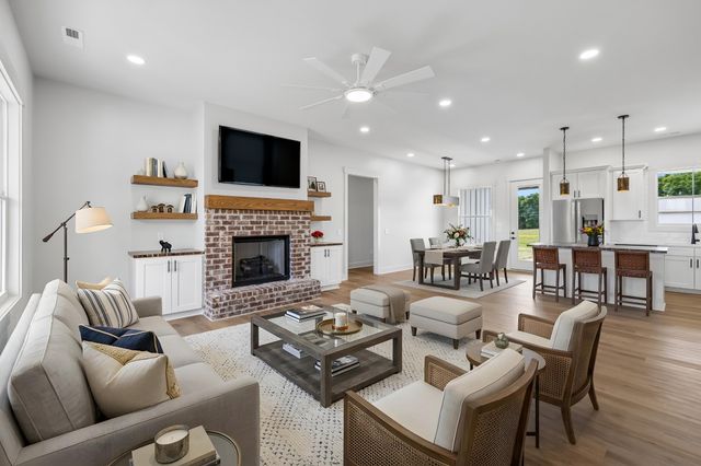 2797 Unionville Rd, Chapel Hill, TN 37034