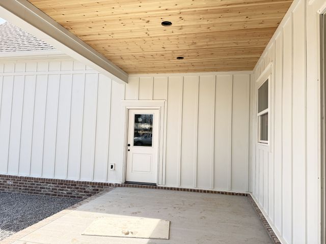 2797 Unionville Rd, Chapel Hill, TN 37034