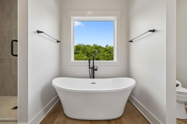 2797 Unionville Rd, Chapel Hill, TN 37034