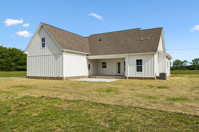 2797 Unionville Rd, Chapel Hill, TN 37034