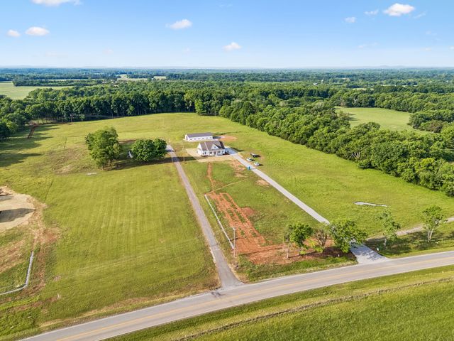 2797 Unionville Rd, Chapel Hill, TN 37034