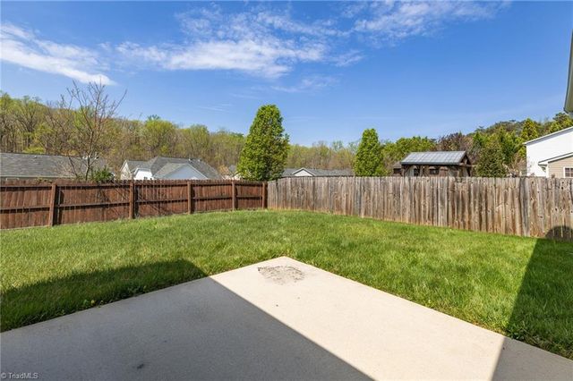 5905 Laurel Creek Court, Greensboro, NC 27405
