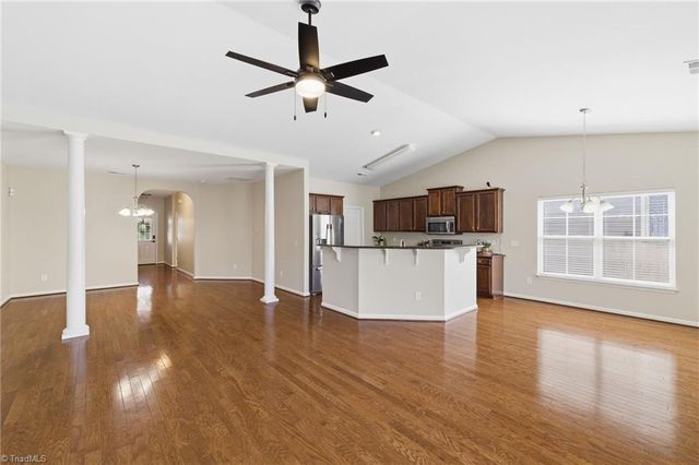 5905 Laurel Creek Court, Greensboro, NC 27405