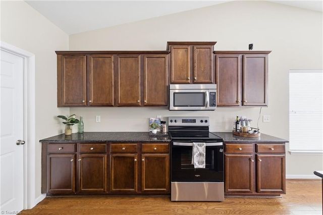 5905 Laurel Creek Court, Greensboro, NC 27405