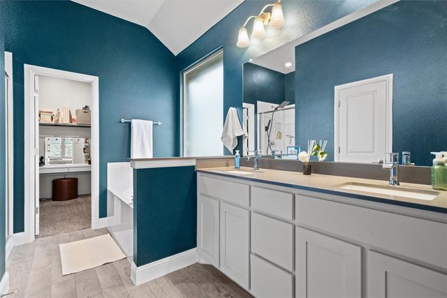 11504 Hartwell Lane, Fort Worth, TX 76244