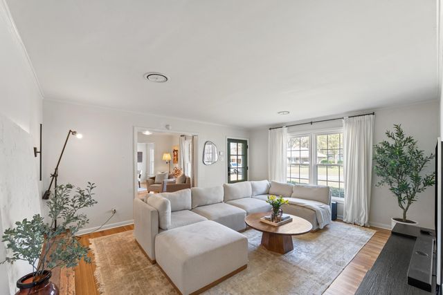 4943 EDENSHIRE AVE, Memphis, TN 38117