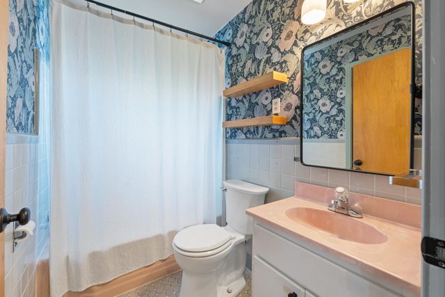 4943 EDENSHIRE AVE, Memphis, TN 38117