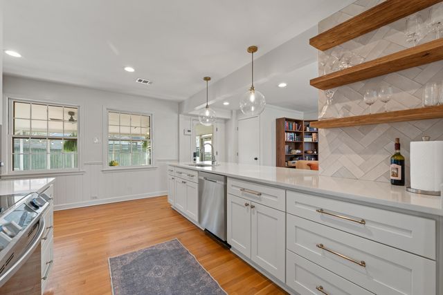 4943 EDENSHIRE AVE, Memphis, TN 38117