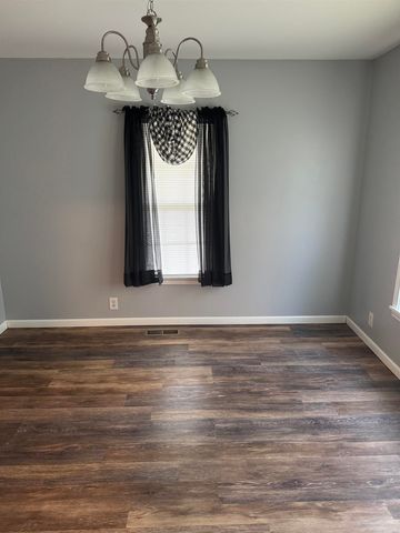 108 S Cypress Street, Poyen, AR 72128