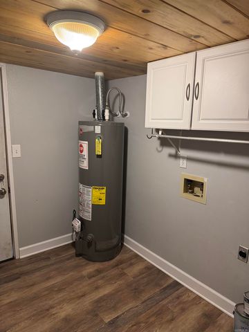 108 S Cypress Street, Poyen, AR 72128