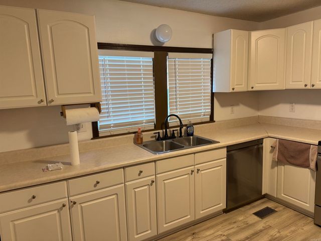 108 S Cypress Street, Poyen, AR 72128