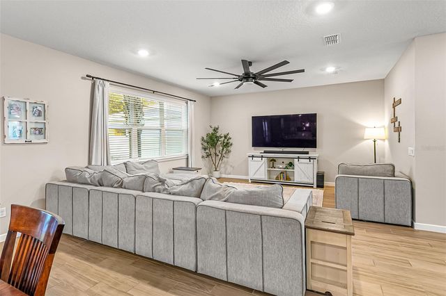 2060 CANOPY TERRACE BOULEVARD, Deland, FL 32724