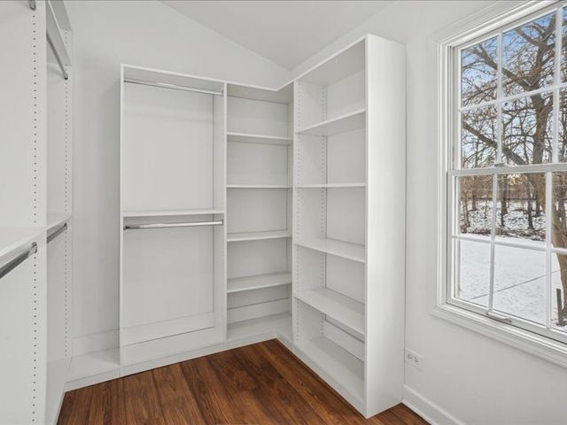 701 Willis Street, Glen Ellyn, IL 60137