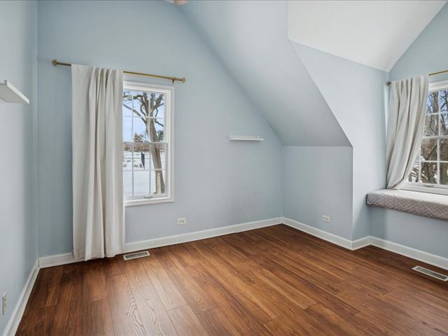 701 Willis Street, Glen Ellyn, IL 60137