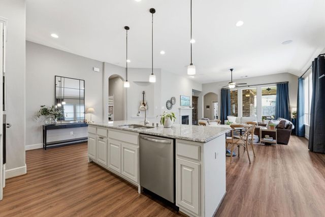 9942 Beautyberry, Conroe, TX 77385