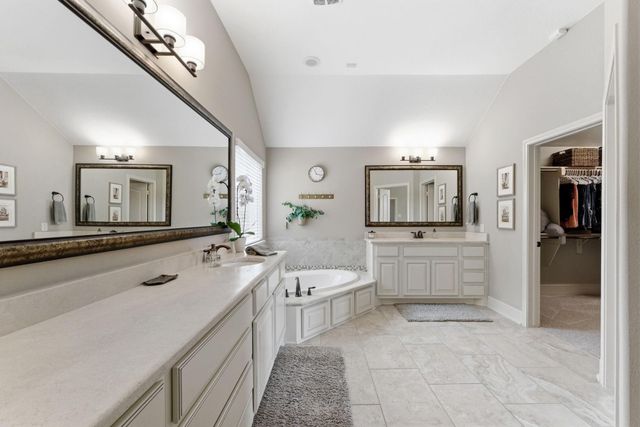 9942 Beautyberry, Conroe, TX 77385