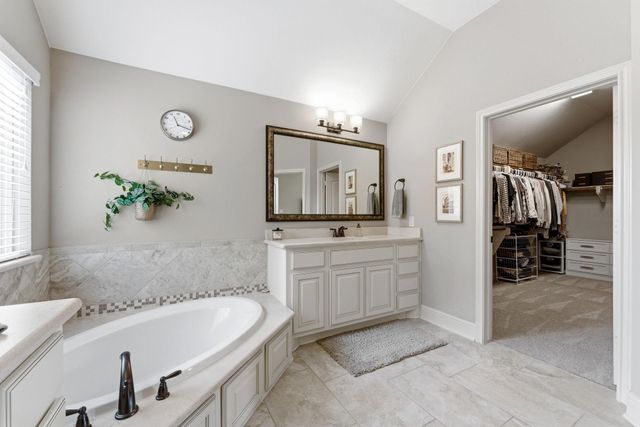 9942 Beautyberry, Conroe, TX 77385