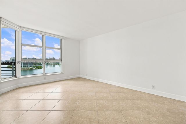 19101 NE 36th Ct 1704, Aventura, FL 33180