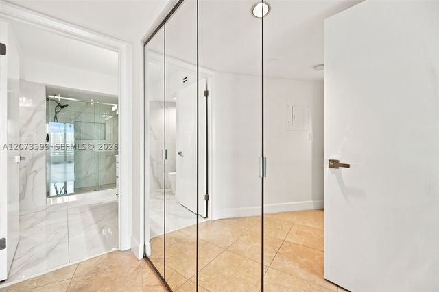 19101 NE 36th Ct 1704, Aventura, FL 33180