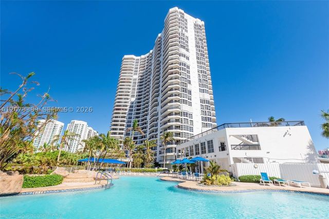 19101 NE 36th Ct 1704, Aventura, FL 33180