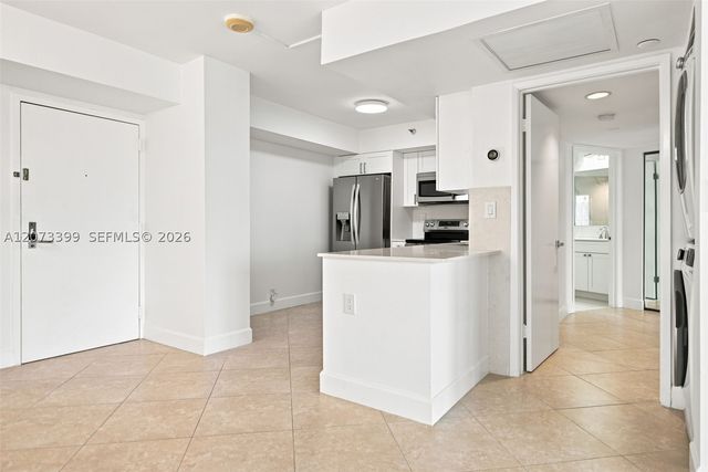 19101 NE 36th Ct 1704, Aventura, FL 33180