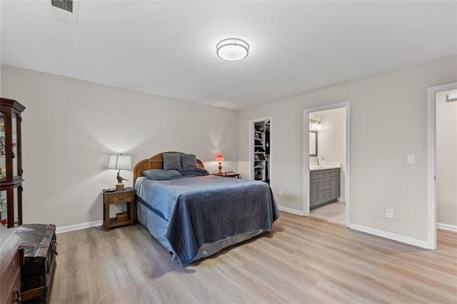 128 YOUNG DEER Drive, Dahlonega, GA 30533