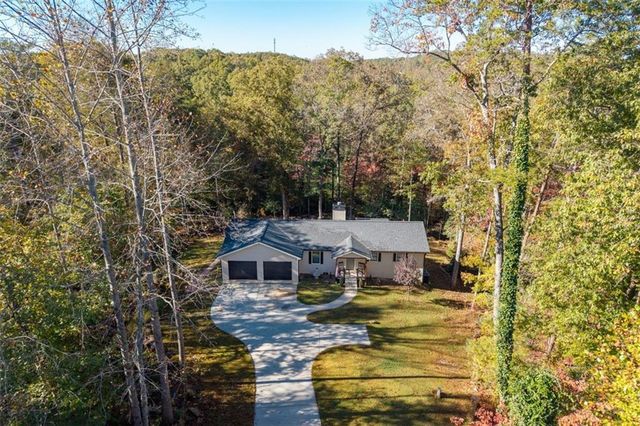 128 YOUNG DEER Drive, Dahlonega, GA 30533