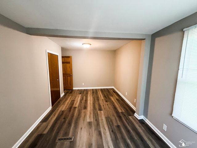 1051 Elm Street, Rollin Twp, MI 49253
