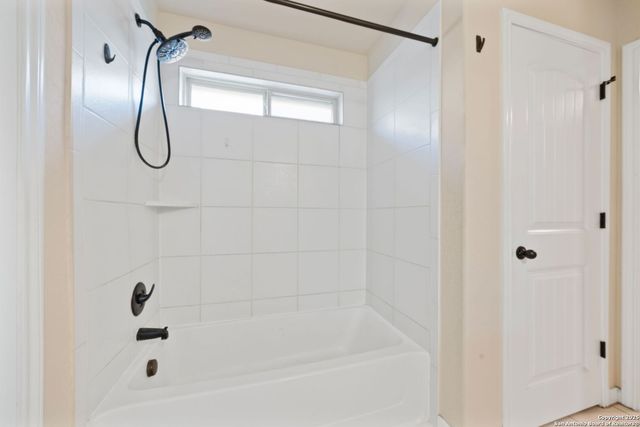 369 Derby Dr, Boerne, TX 78006