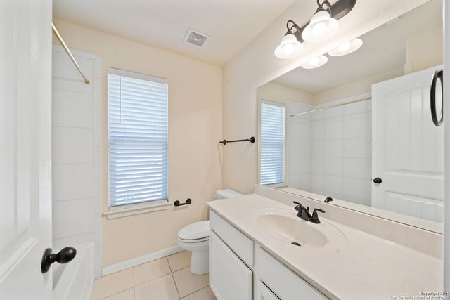 369 Derby Dr, Boerne, TX 78006