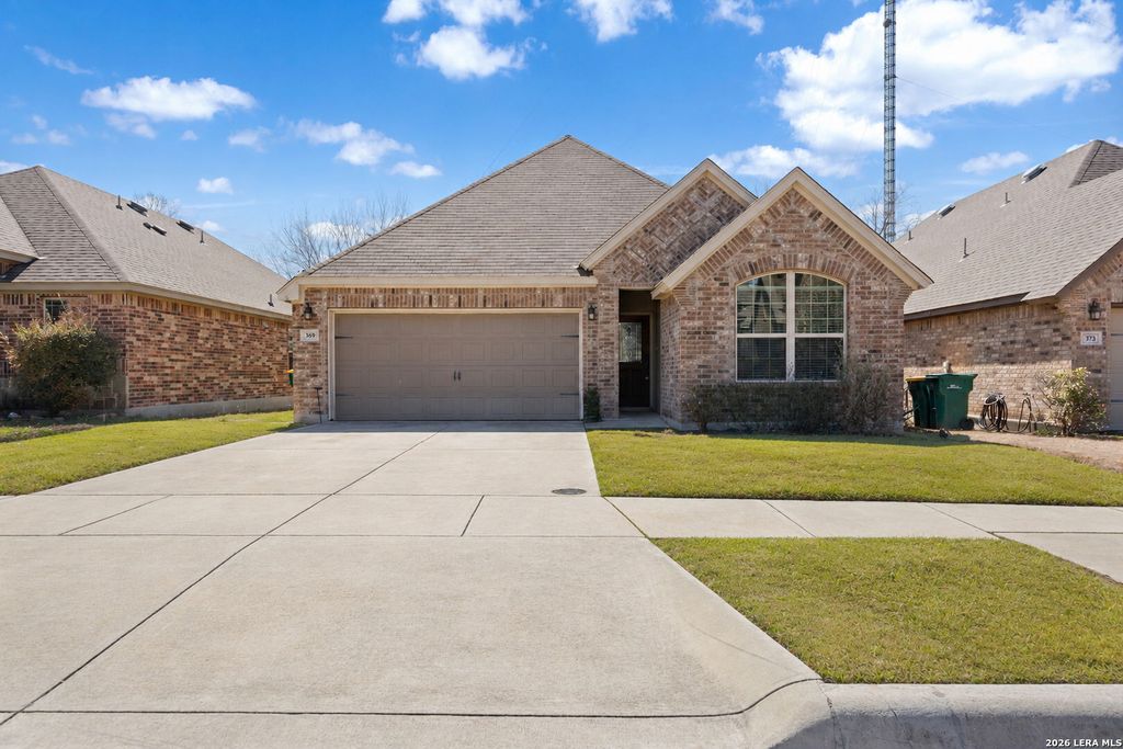 369 Derby Dr, Boerne, TX 78006