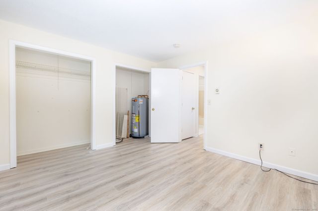 430 Emmett Street APT L, Bristol, CT 06010