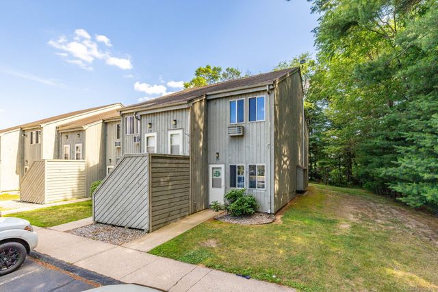 430 Emmett Street APT L, Bristol, CT 06010