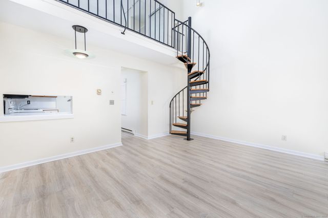 430 Emmett Street APT L, Bristol, CT 06010