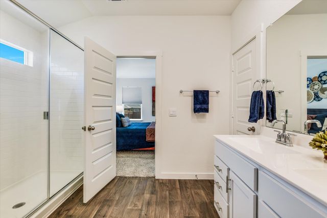 308 Pedernales LN, Hutto, TX 78634